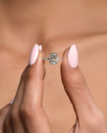Solitaire oval shape 1.24 ct Lab Grown Diamond Ring