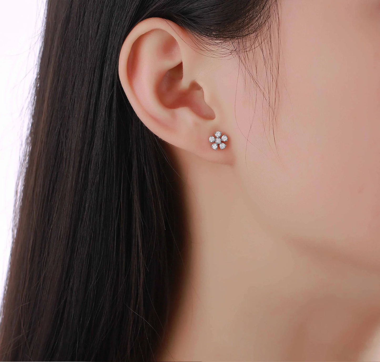 Essentia 0.53 ct Lab Grown Diamond Earrings