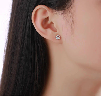 Essentia 0.53 ct Lab Grown Diamond Earrings