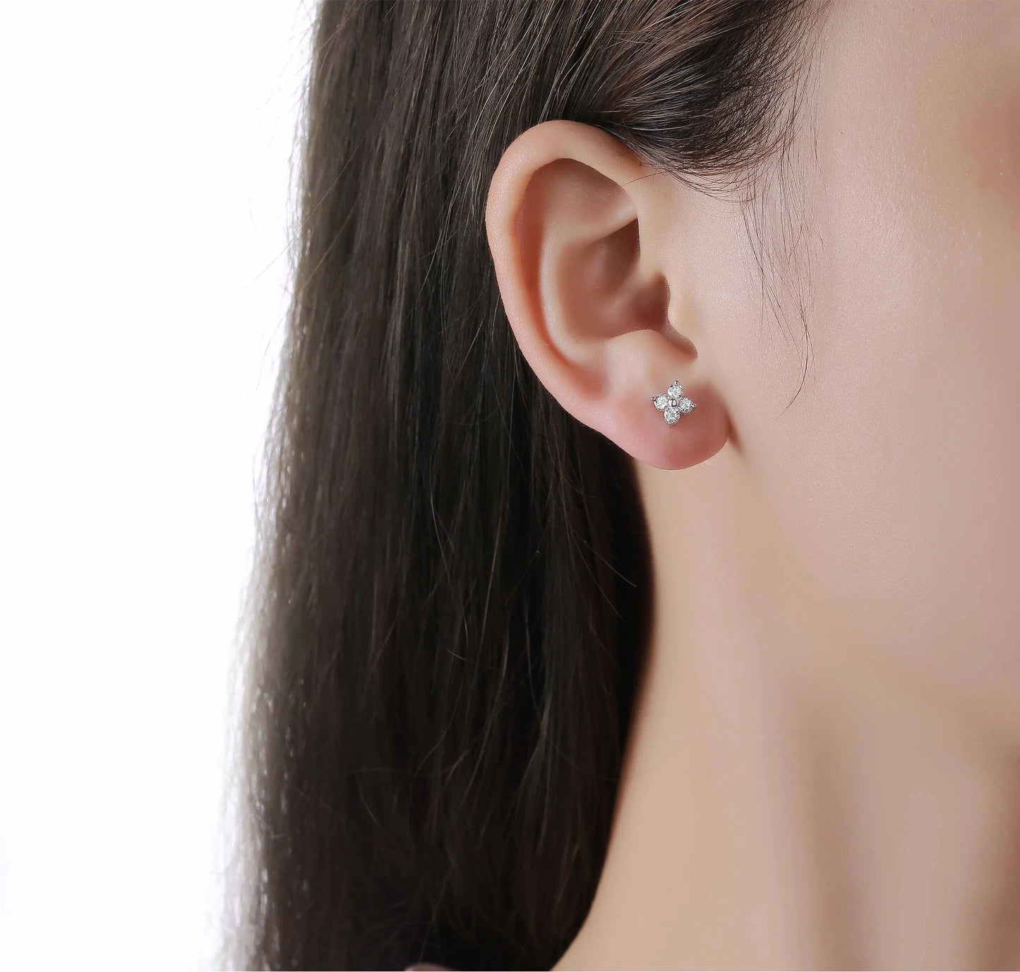 Essentia 0.55 ct Lab Grown Diamond Earrings