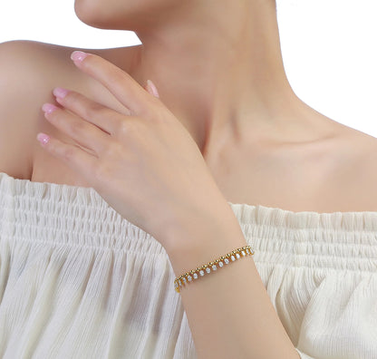 Luminous 3.21 ct Pear Lab Grown Diamond Bracelet