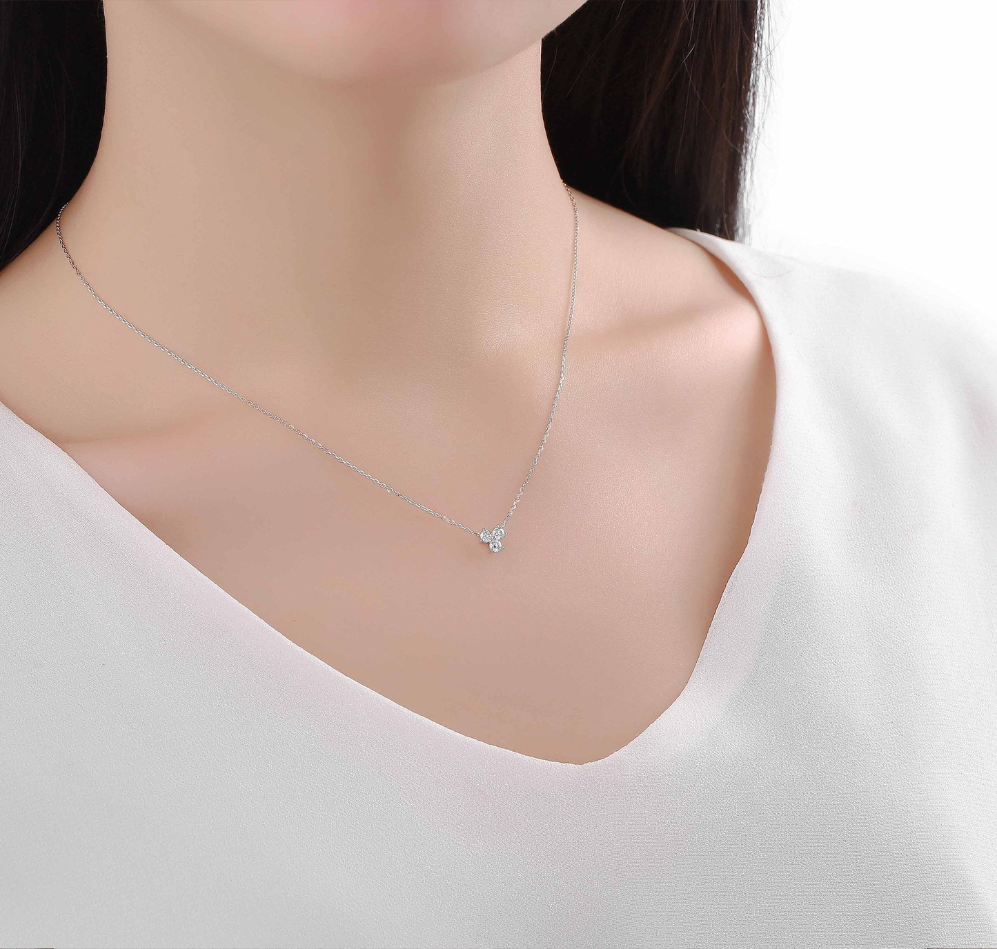 Essentia 0.53 ct Lab Grown Diamond Pendant